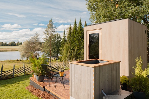 OCHLAZOVACÍ SUDY A BAZÉNY